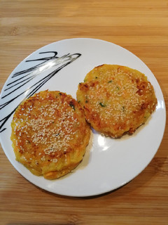 Foto di 400 * Burger di zucca e patate glutenfree 🎃🥔 in airfryer 👩‍🍳