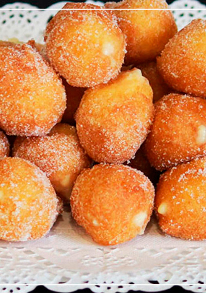 Una foto de Buñuelos de viento rellenos de crema sin gluten