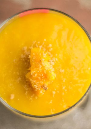 A picture of No Bake Mango Cheesecake.