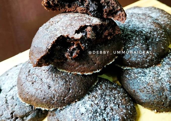 Chocolate Stuffed Cookies
