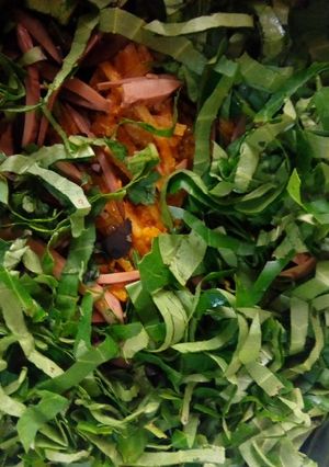A picture of My African salad.