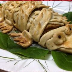 A picture of Crocodile veggie loaf.