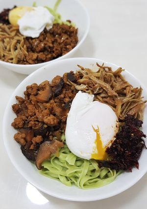 A picture of Spicy Ban Mian (Malaysia).