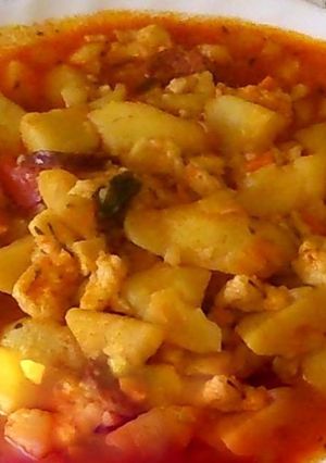 Paprikás krumpli, pikánsan ízesítve Kata módra recept fotója