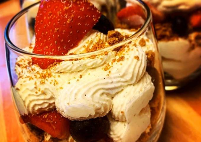 Verrine de mascarpone aux fraises et spéculos