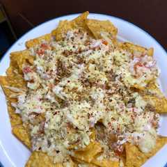 A picture of Cheesy Nachos.