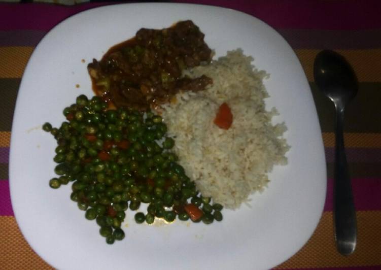 Rice, Snow peas and beef stew