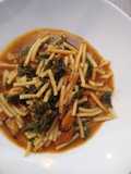 Spaghettone spezzato con tenerumi, cozze e vongole