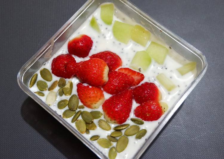 INI DIA! Cara Membuat ✨35 Oatmeal yoghurt topping fruits (healthy breakfast)