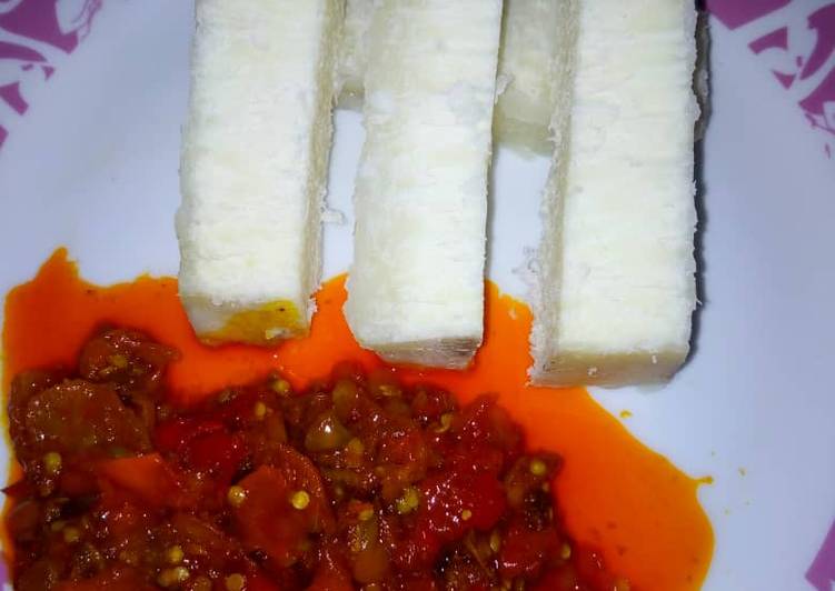 Recipe of Homemade Boiled yam with sauce