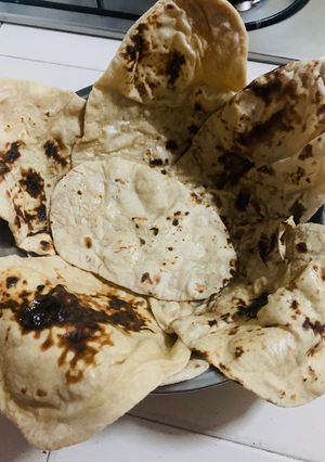 A picture of Tandoori Naan.