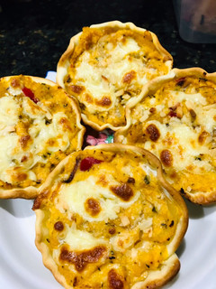 Una foto de Tartaletas de Calabaza y Queso 🎃♥️