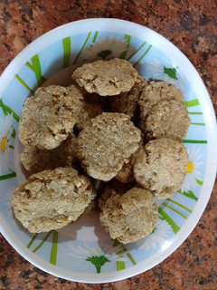 Una foto de Galletitas de avena, banana y pasta de maní
