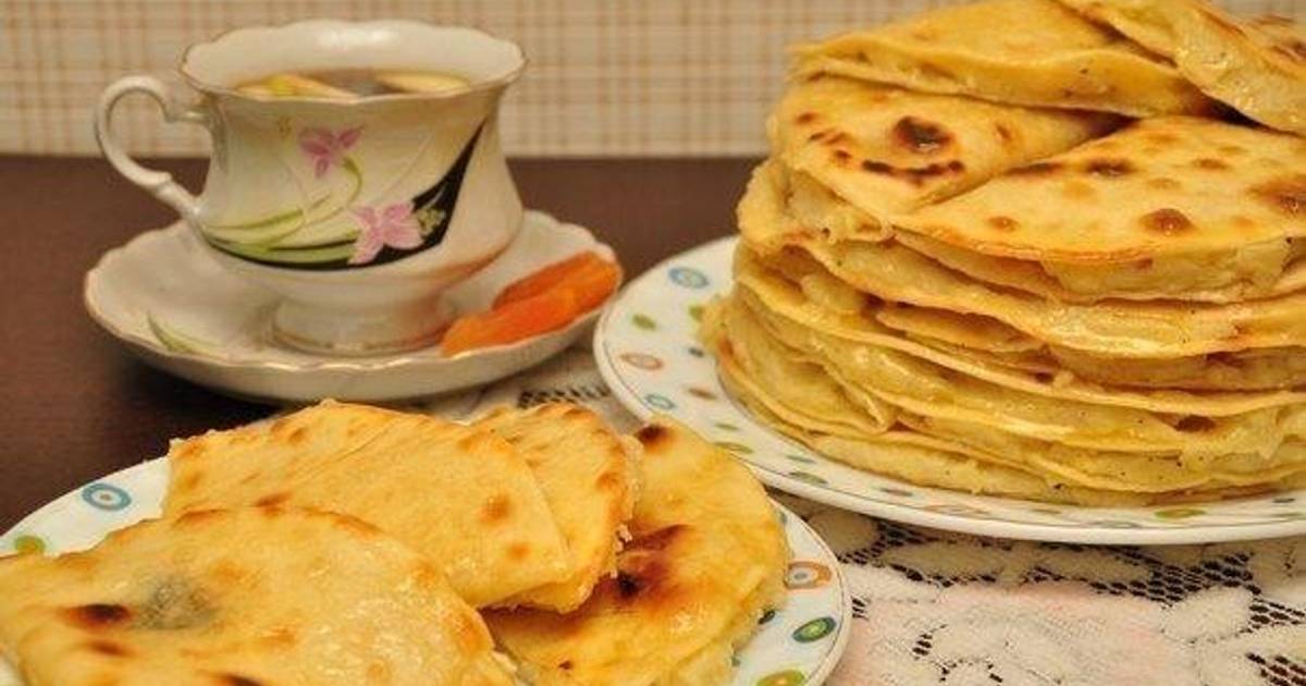 Кыстыбый с картофельным пюре и сыром