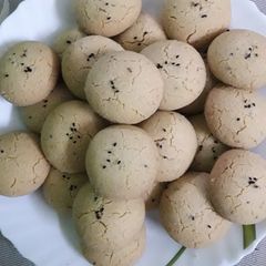 A picture of Atta biscuits.
