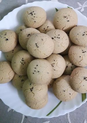 A picture of Atta biscuits.