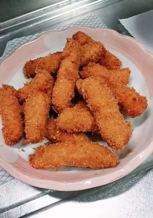 A picture of Rolled Pork Cutlet (Kuru Kuru Tonkatsu) with Thinly Sliced Pork Loin.