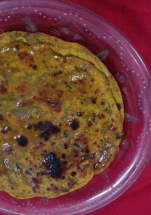 મિસ્સી રોટી (Missi Roti Recipe In Gujarati) રેસીપી મુખ્ય ફોટો