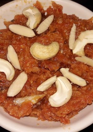 A picture of Gajar ka halwa.