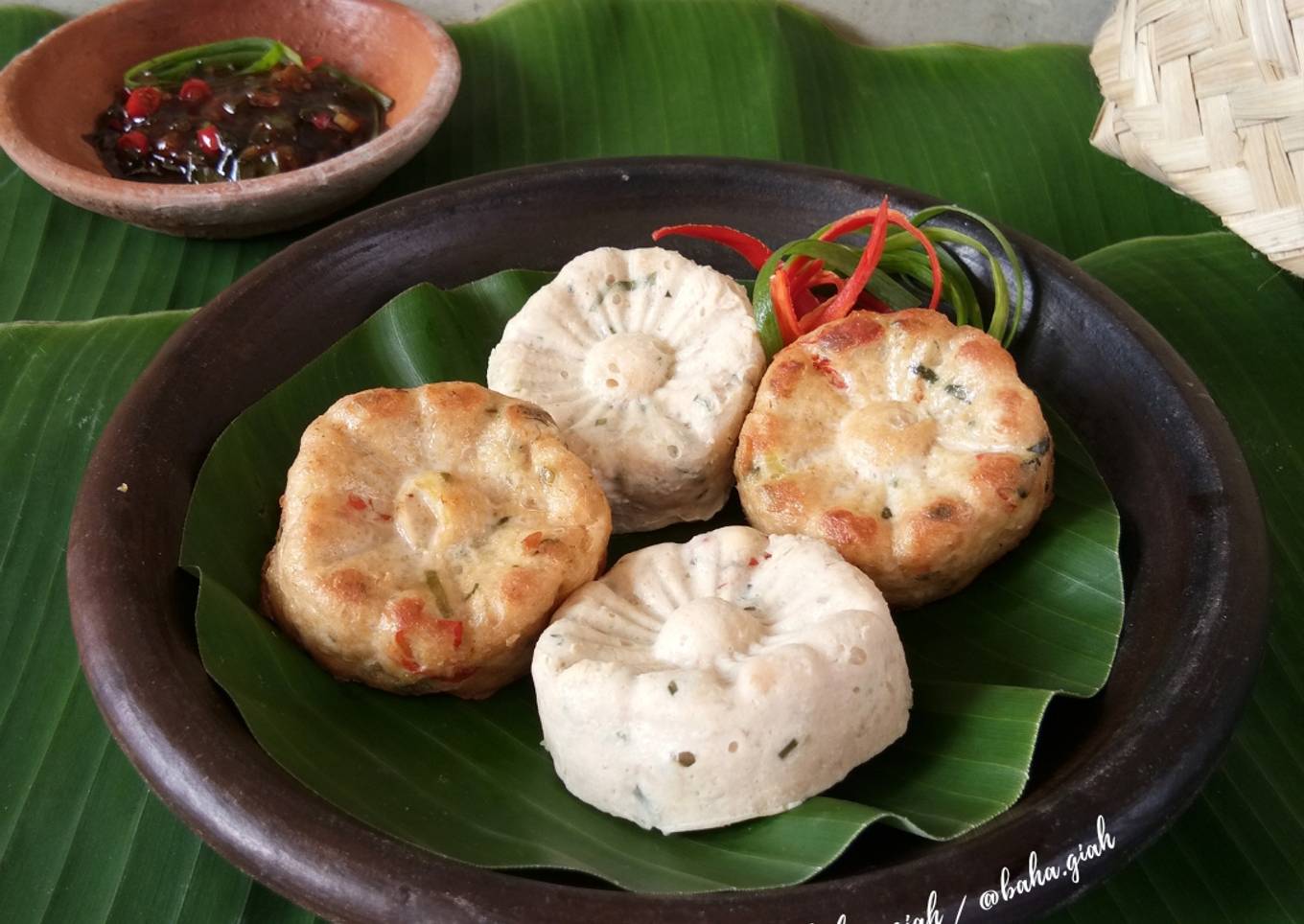 Tahu Berlauk