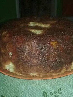 Una foto de Budín de pan gigante