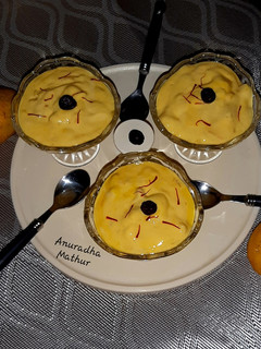 मैंगो क्रीम (Mango Cream Recipe in hindi) रेसिपी मुख्य फोटो