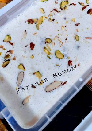 A picture of Kulfa ice cream homemade.