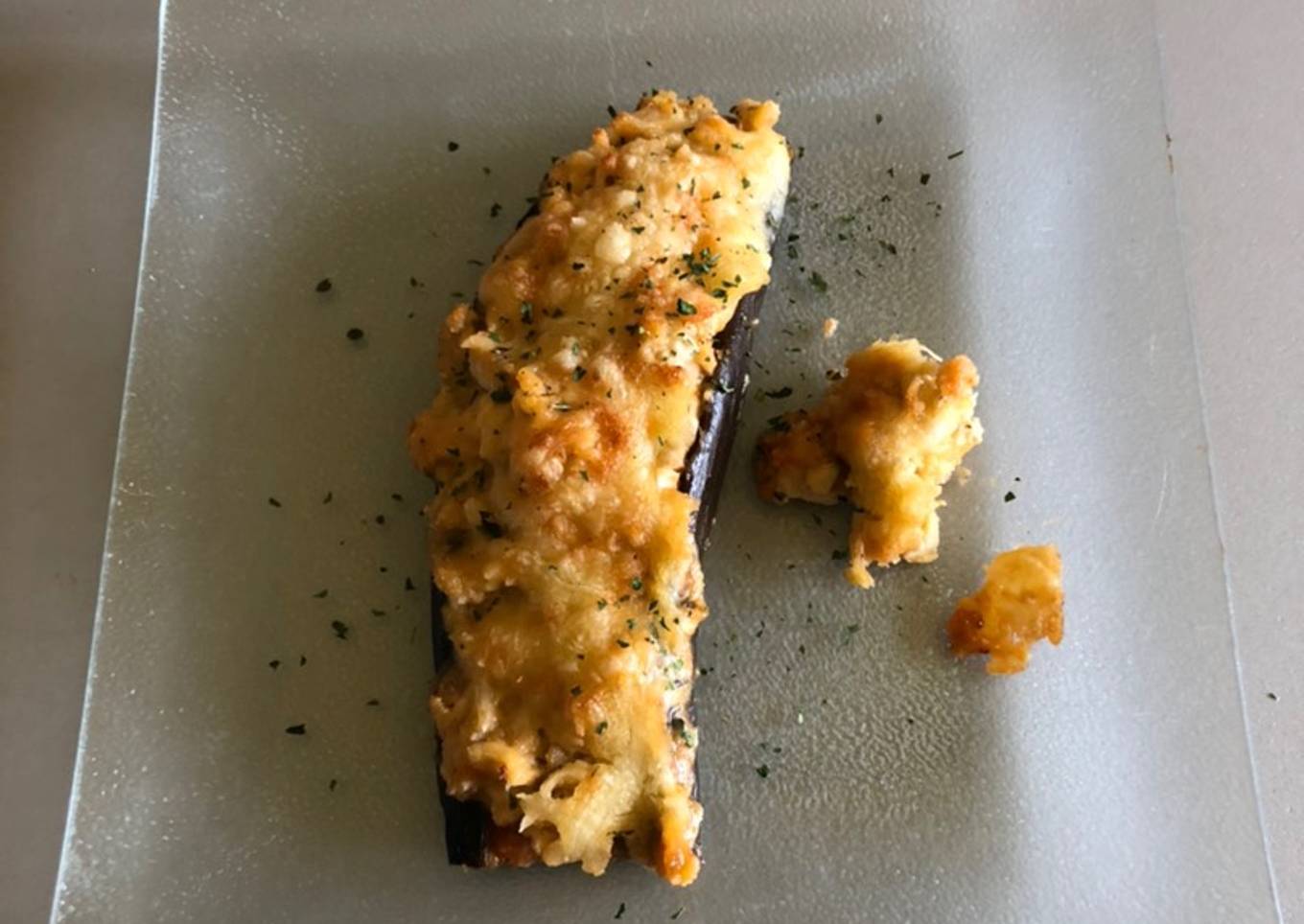 Berenjena rellena de pollo y bechamel sin gluten (keto)