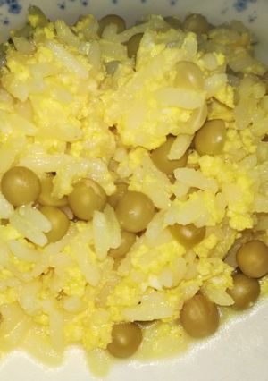 Una foto de Arroz revuelto
