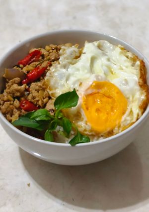 Foto resep Pad Kra Pao (Thailand)