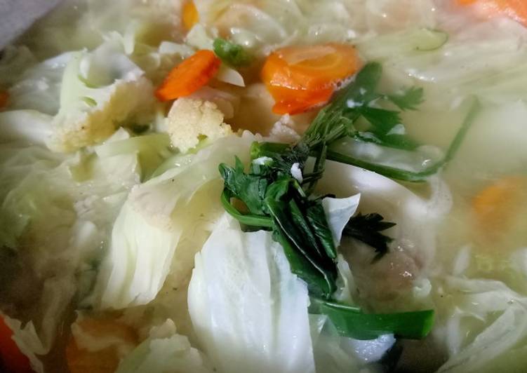 Cara Gampang Menyiapkan Sayur sop (untuk diet) Anti Gagal