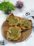 Macha Egg Tart Roti Tawar
