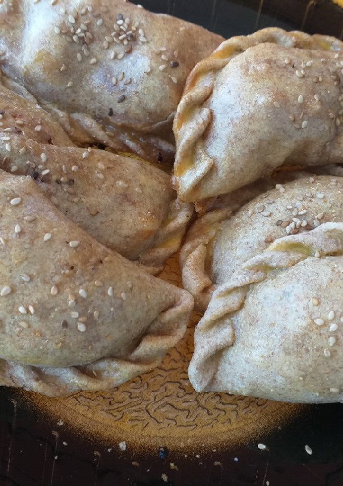 Una foto de Empanadas con masa integral al horno
