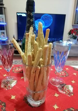 Sajtos pestos ropi recept fotója