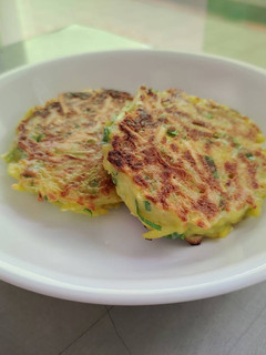 早餐新選擇-地瓜煎餅 的食譜成品照片