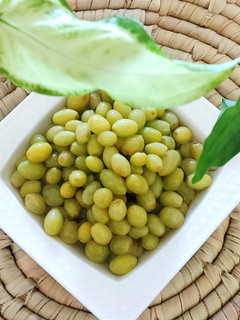 عکسی از دستور ترشی غوره