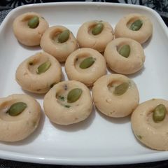 A picture of Milk peda.