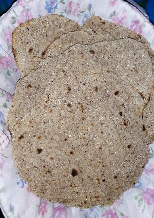 Una foto de Tortillas de harina de trigo y linaz