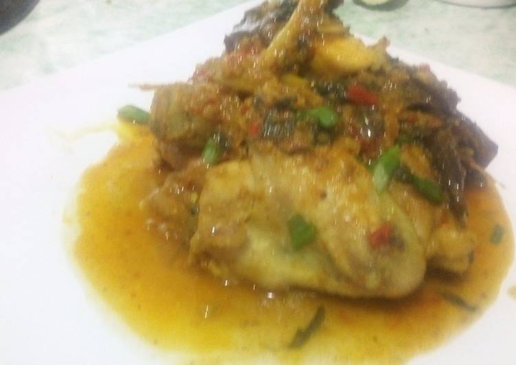Ayam woku khas Manado
