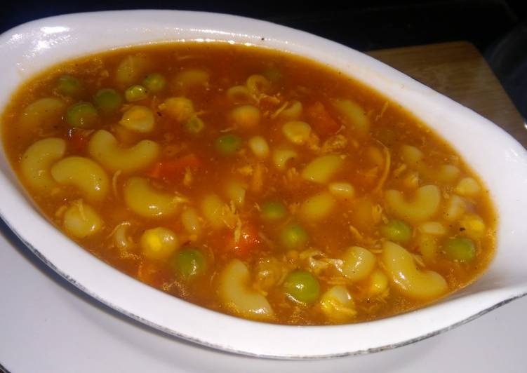 Macorani soup