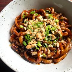 A picture of Quick & Easy Peanut Butter Udon.