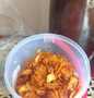 Langkah Gampang Membikin Resep Keripik singkong manis pedas yang Uenak Anti Ribet, Lezat
