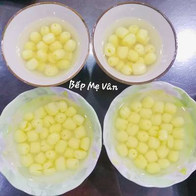Cách Làm Món Chè hạt sen Huế của Phan Bao Van - CookpadThêm CooksnapChia sẻ-image
