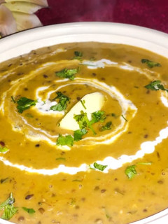 दाल मखनी (dal makhani recipe in hindi) रेसिपी मुख्य फोटो