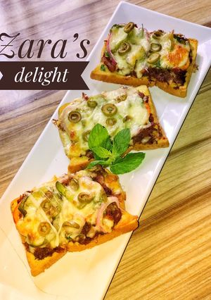 A picture of Bread pizza.
