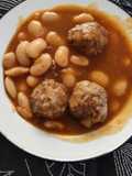 Judiones con Albóndigas de Rabo de Toro