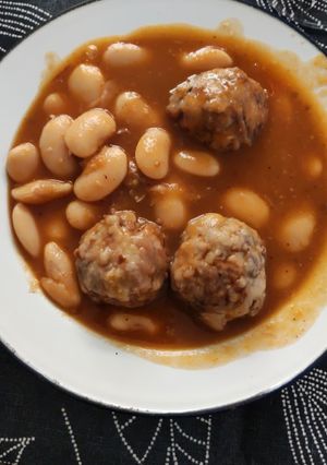 Una foto de Judiones con Albóndigas de Rabo de Toro