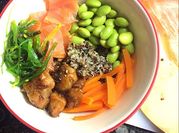 Gambar quinoa bowl