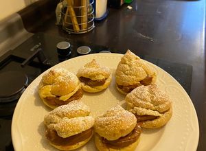 Una foto de Repollitos o profiteroles