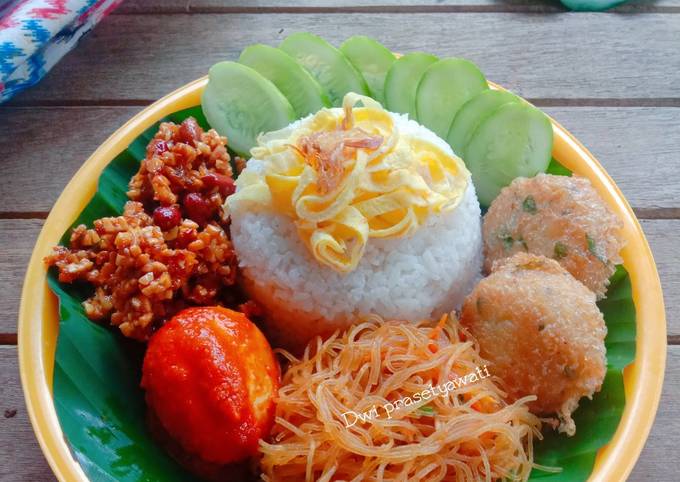 Resep Nasi uduk ricecooker oleh Dwi Prasetyawati - Cookpad